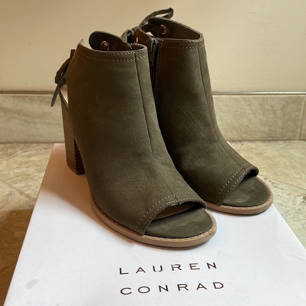 LC Lauren Conrad Open Toe Booties
